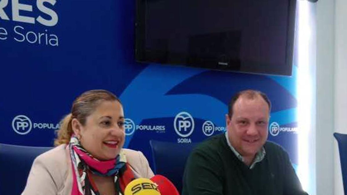 Yolanda de Gregorio y Pedro Antonio Heras, ayer en rueda de prensa.-HDS