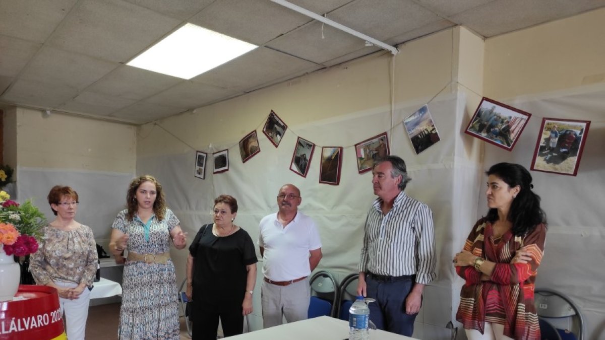 Ganadores y jurado al final del concurso.-ANA HERNANDO