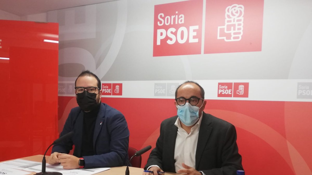 Ángel Hernández y Luis Rey durante su comparecencia. HDS