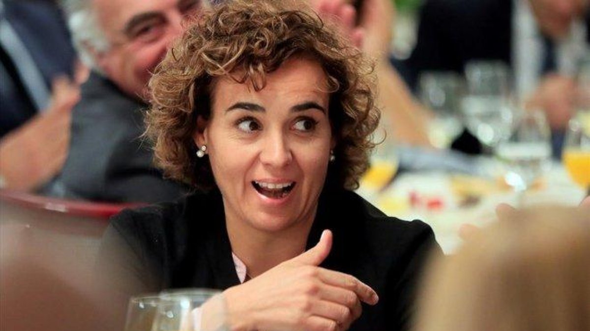 La presidenta de la Comisión de Peticiones del Parlamento Europeo, Dolors Montserrat.-FERNANDO ALVARADO (EFE)