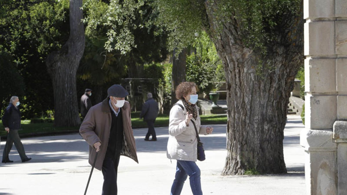 PASEOS LAT