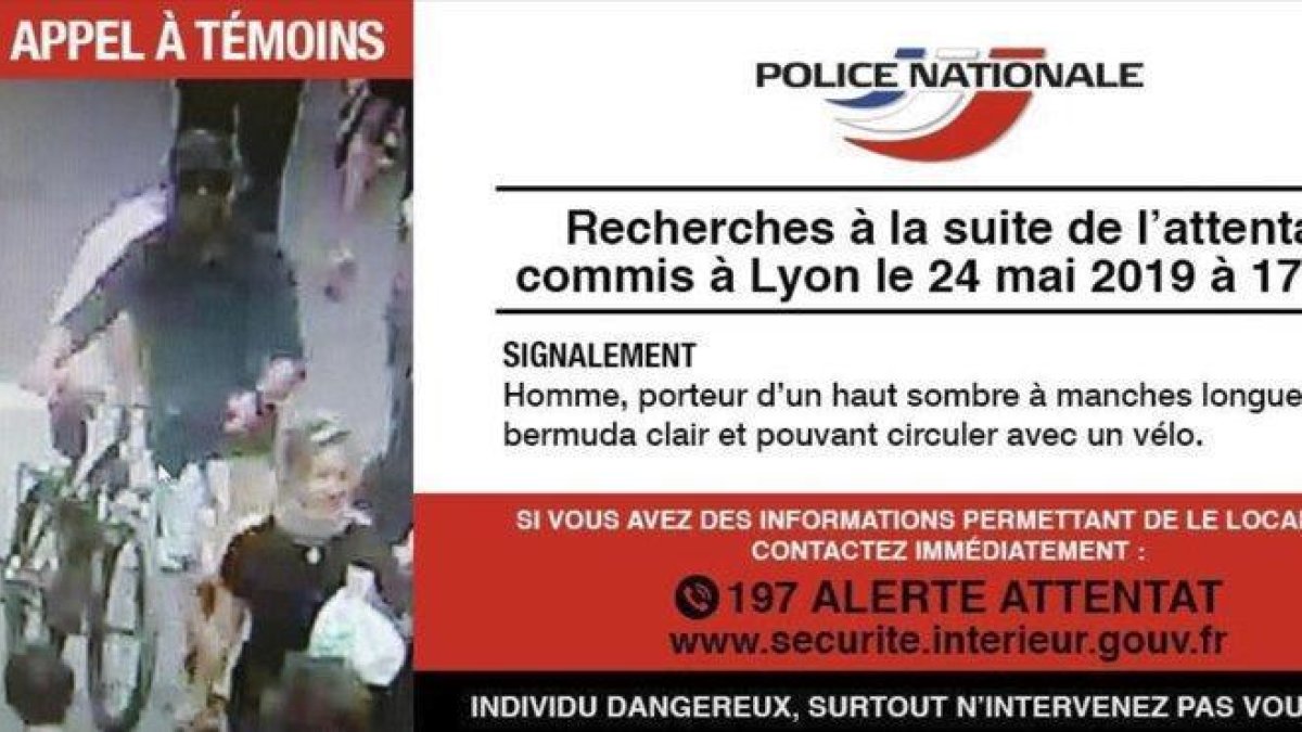 Imagen difundida por la policía pidiendo la colaboración ciudadana para encontrar al autor de la explosión en Lyon.-POLICÍA FRANCESA (AP)