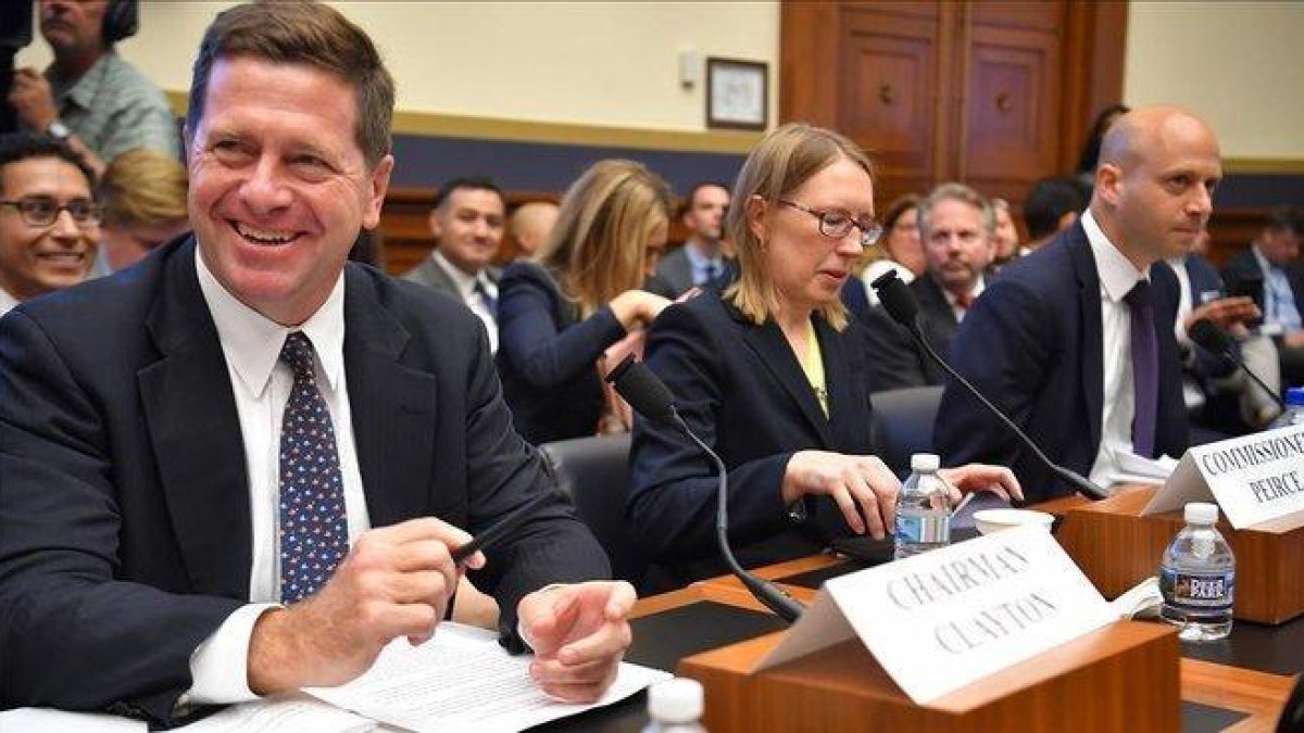 El presidente de la SEC, Jay Clayton, en el Capitolio.-AFP