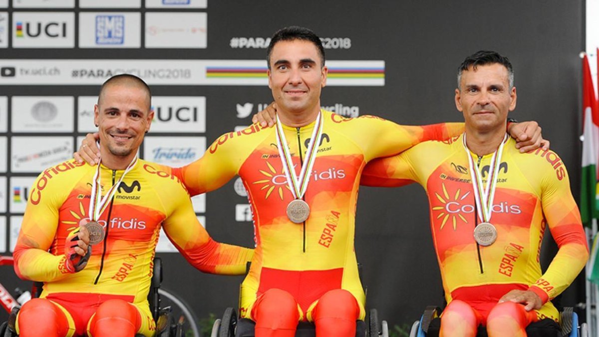 Sergio Garrote (izq.) junto a sus compañeros en Maniago /-JEAN-BAPTISTE BENAVENT / RFEC