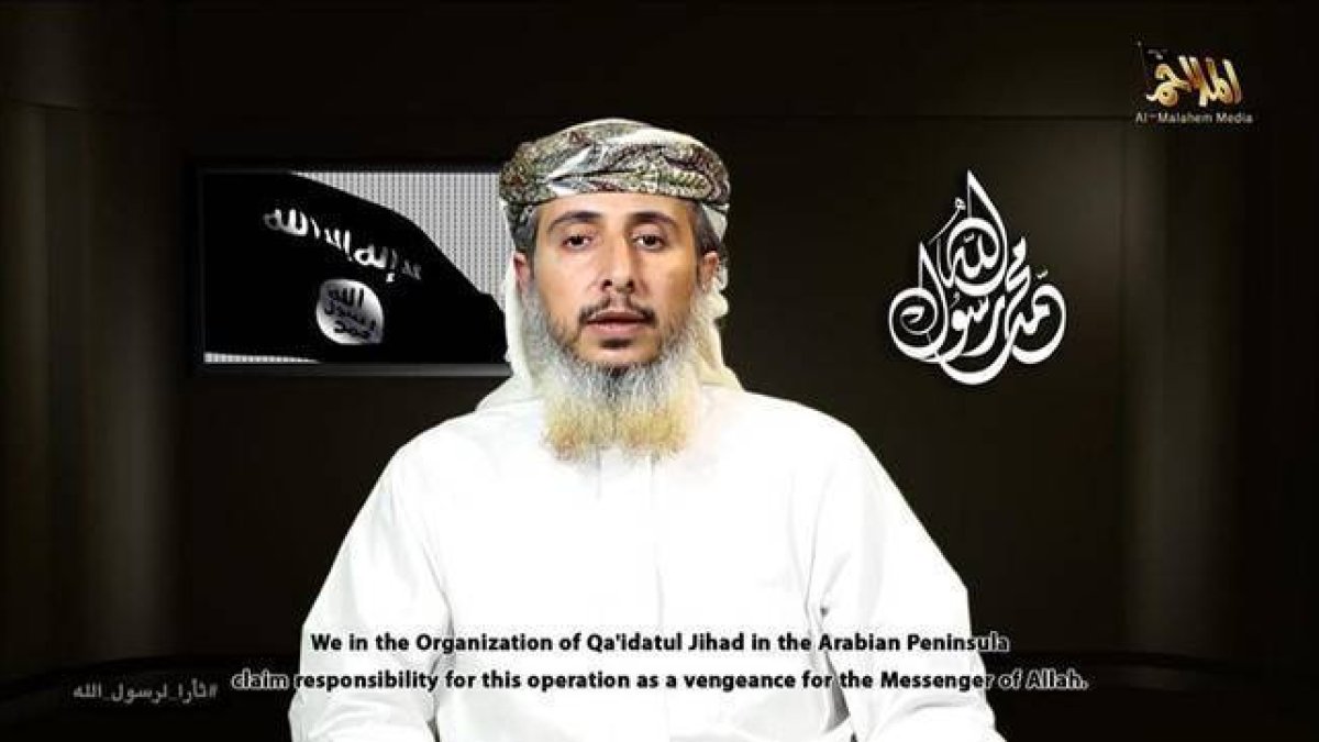Nasr bin Ali al Anesi, uno de los líderes de Al Qaeda en Yemen, en su mensaje de vídeo difundido en una web islamista.-Foto: AFP