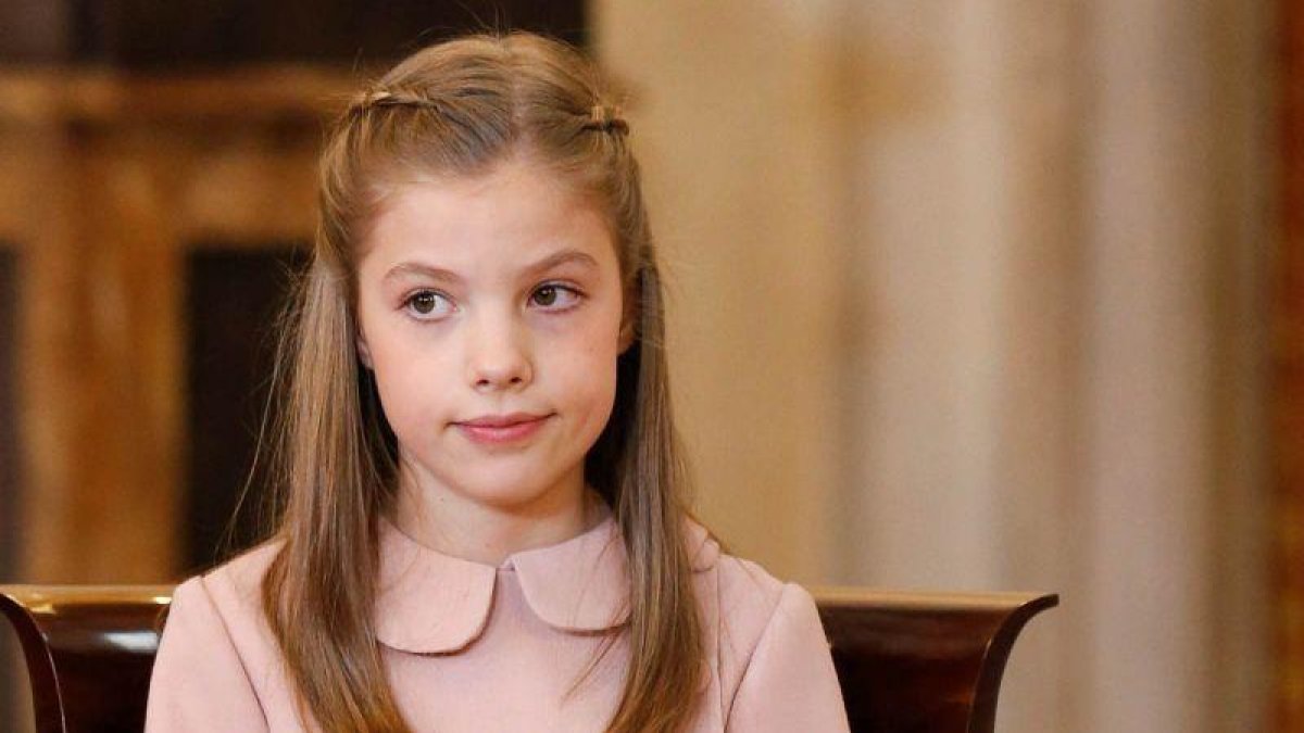 Sofía, la hija pequeña de los Reyes de España, cumple 11 años. La sonada fecha para la familia, ha coincidido este año con el puente de mayo, y las pequeñas no tendrán clase hasta el próximo martes.-EFE/ MARISCAL