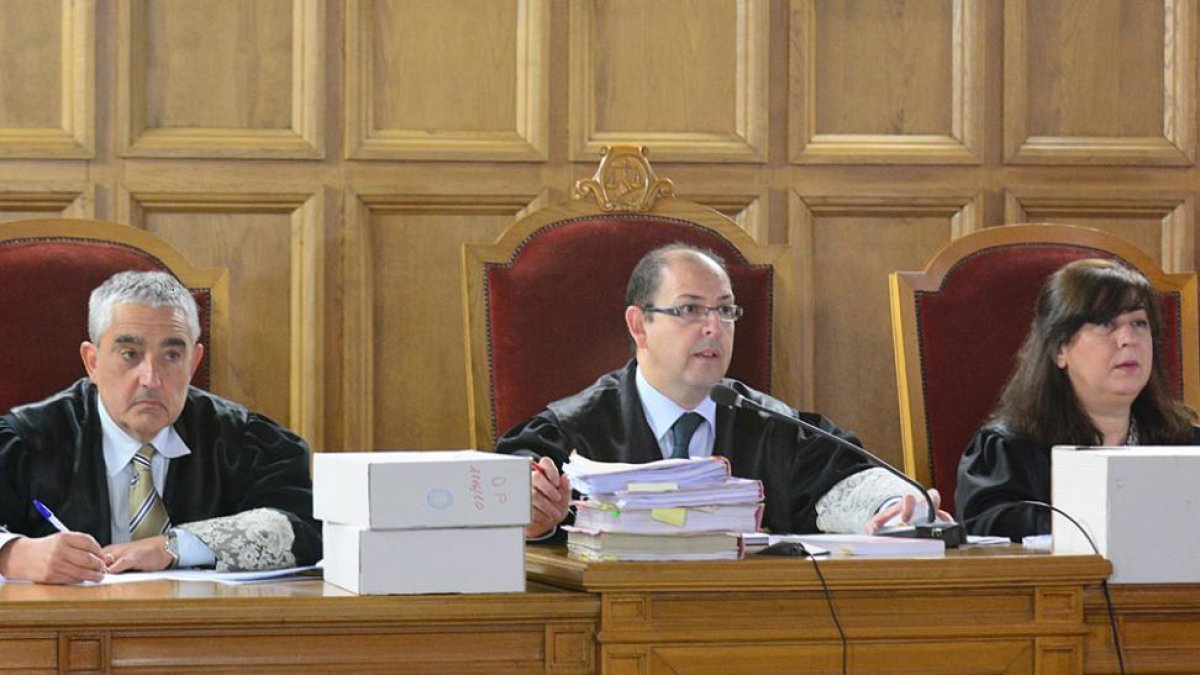 Los magistrados de la Audiencia Provincial.-VALENTÍN GUISANDE