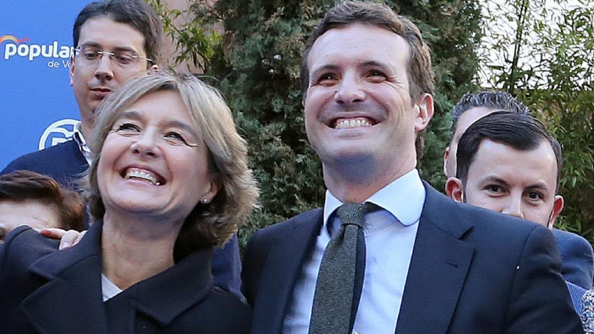 Isabel García Tejerina y Pablo Casado, ayer en Valladolid.-- ICAL