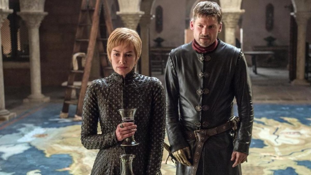Lena Headey y Nikolaj Coster-Waldau, en una imagen de Juego de tronos.-EL PERIÓDICO