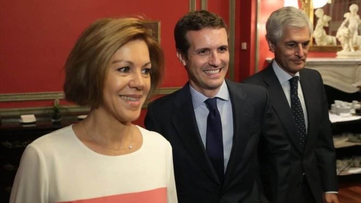 María Dolores de Cospedal y Pablo Casado.-ZIPI