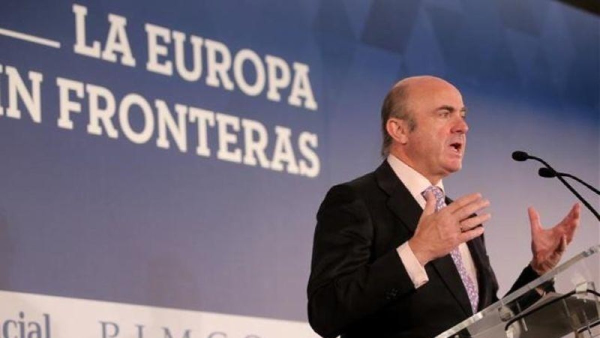 Intervención del ministro Luis de Guindos en el foro la Europa sin fronteras.-JOSÉ LUIS ROCA