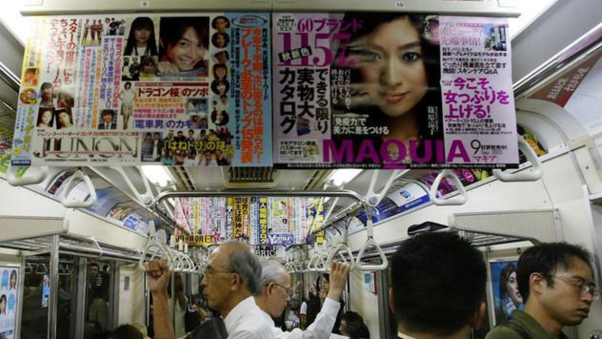 Metro en Tokio.-