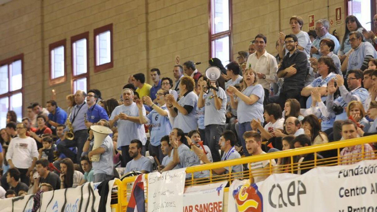 La afición del Río Duero va a jugar un papel clave para que los celestes ganen el sábado a Unicaja.-Diego Mayor