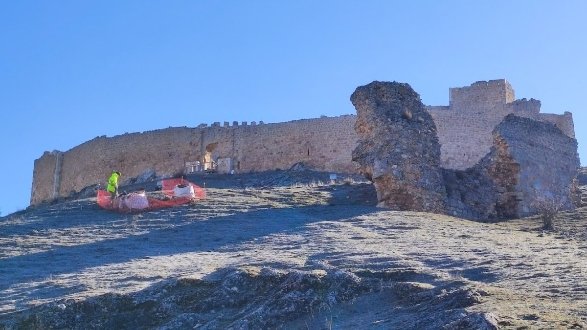 Sondeos en el Castillo de Osma.-HDS