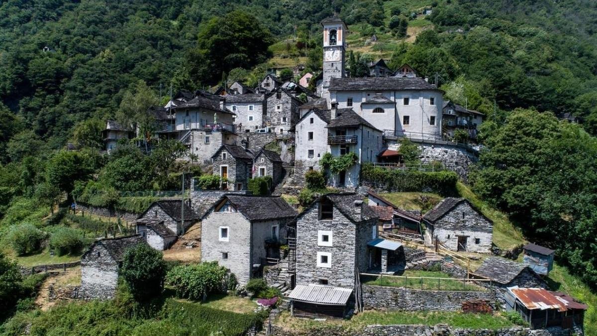 Corippo, el pueblo más pequeño de Suiza.-EL PERIÓDICO