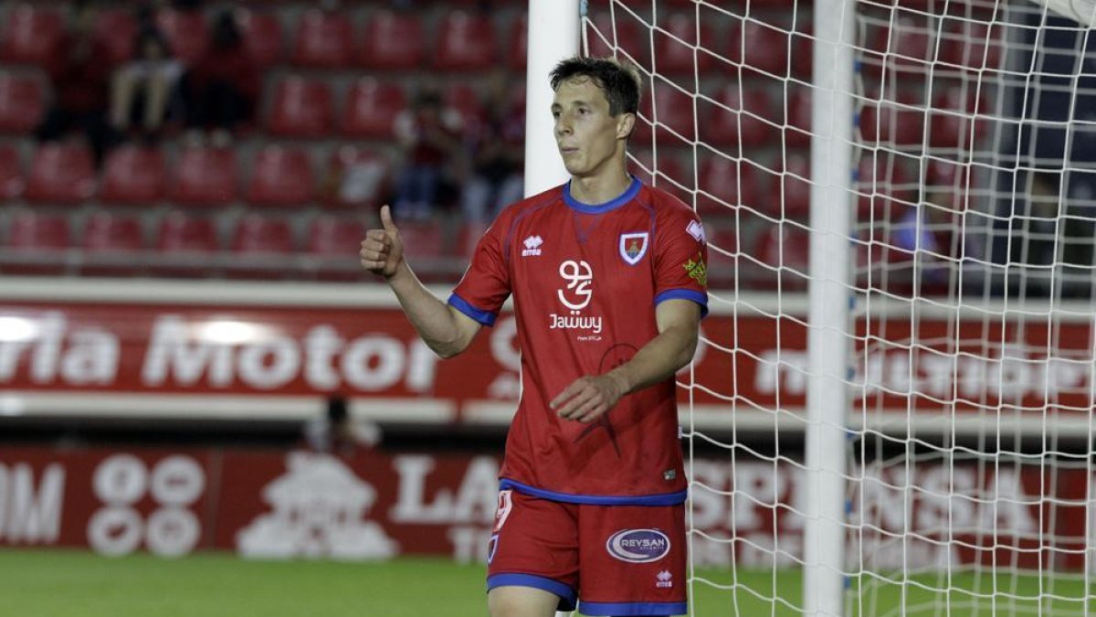 Guillermo es el máximo goleador del Numancia en lo que va de pretemporada con tres tantos anotados en tres partidos.-Luis Ángel Tejedor
