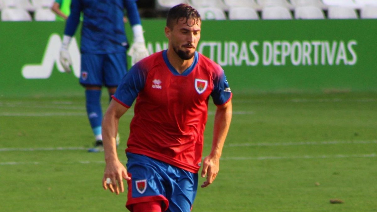 El central Cortijo se ha desvinculado del Numancia. HDS