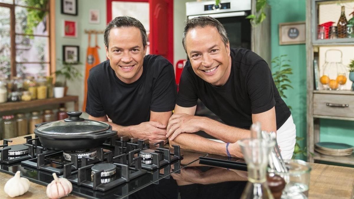 Los chefs Sergio y Javier Torres, en el programa de TVE-1 Torres en la cocina.-RTVE
