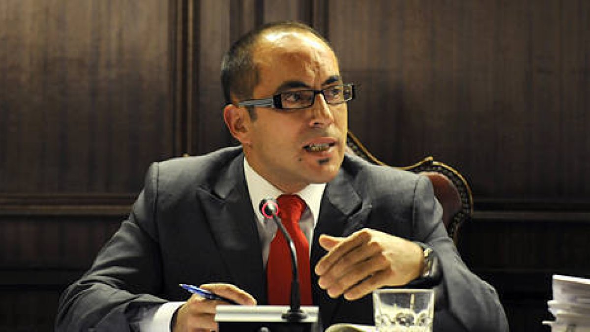 El teniente de alcalde, Luis Rey. / V.G.-