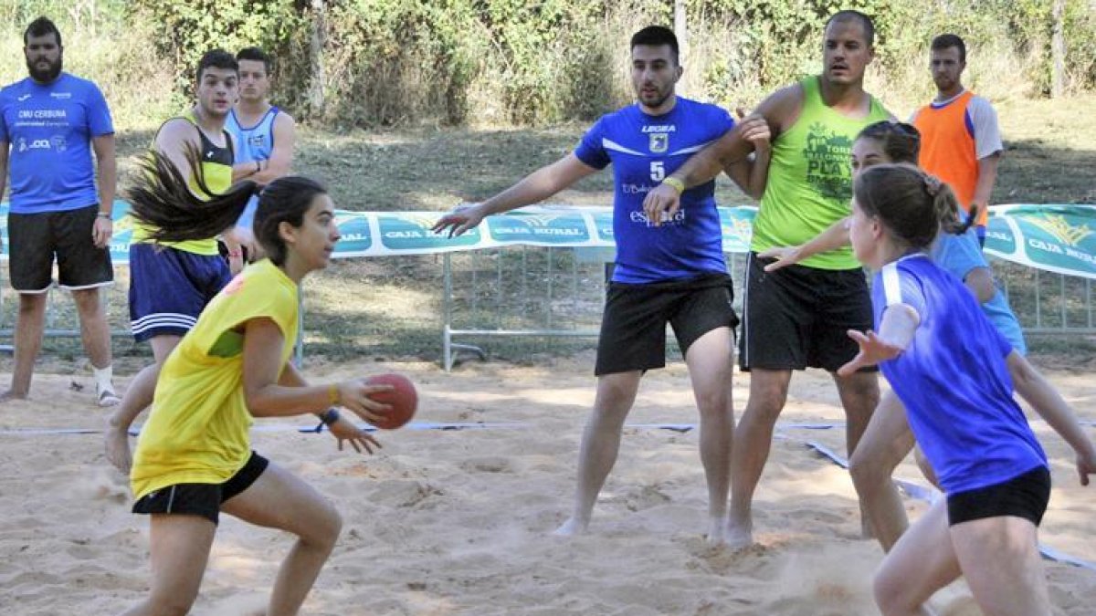 El torneo arrancaba en la tarde de ayer.-Valentín Guisande
