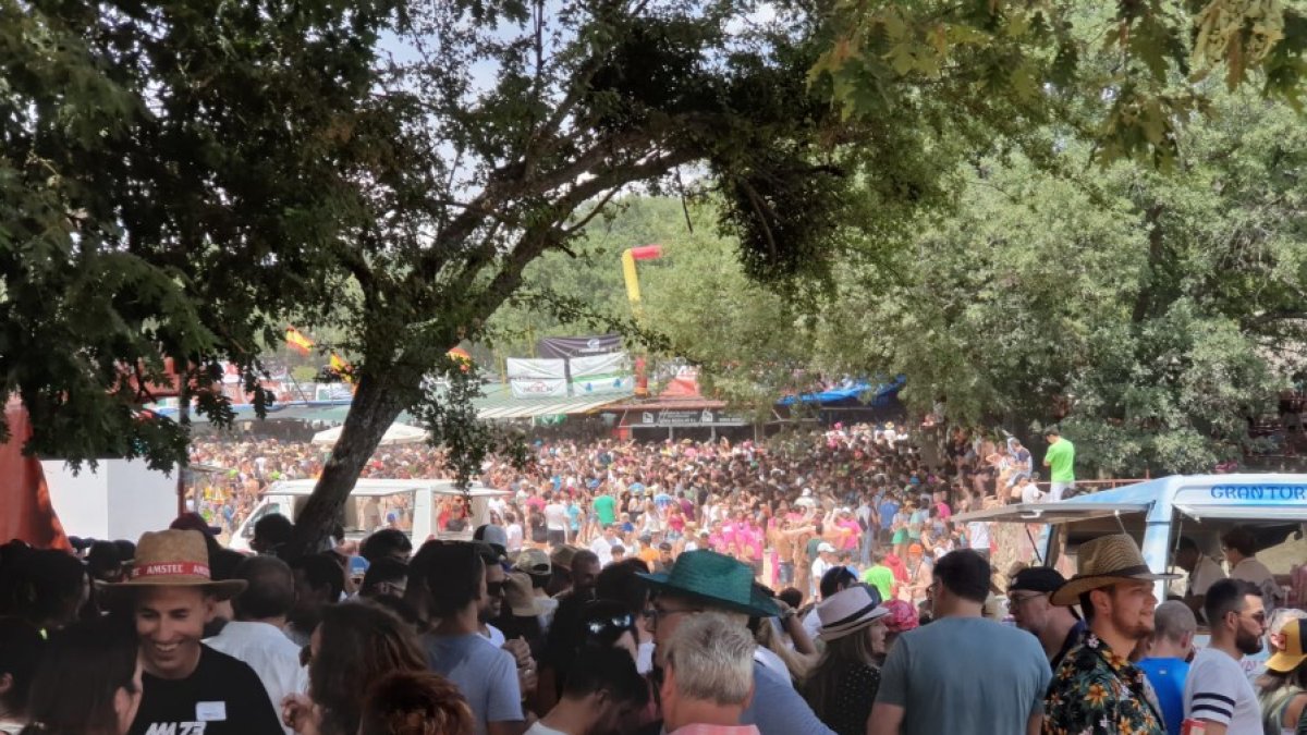 Impresionante afluencia a Valonsadero a las 16.15 horas. GONZALO MONTESEGURO