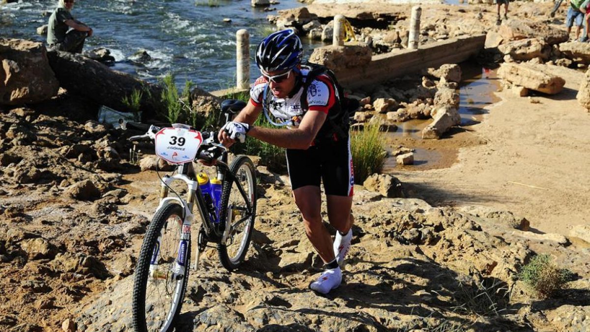 José Luis Gómez Miranda atesora experiencia para dar y tomar en la Titan Desert y desde el domingo inicia su séptima participación en la carrera.-D.S.