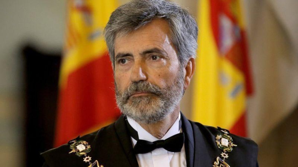El presidente del Supremo, Carlos Lesmes, en un acto judicial.-JOSE LUIS ROCA