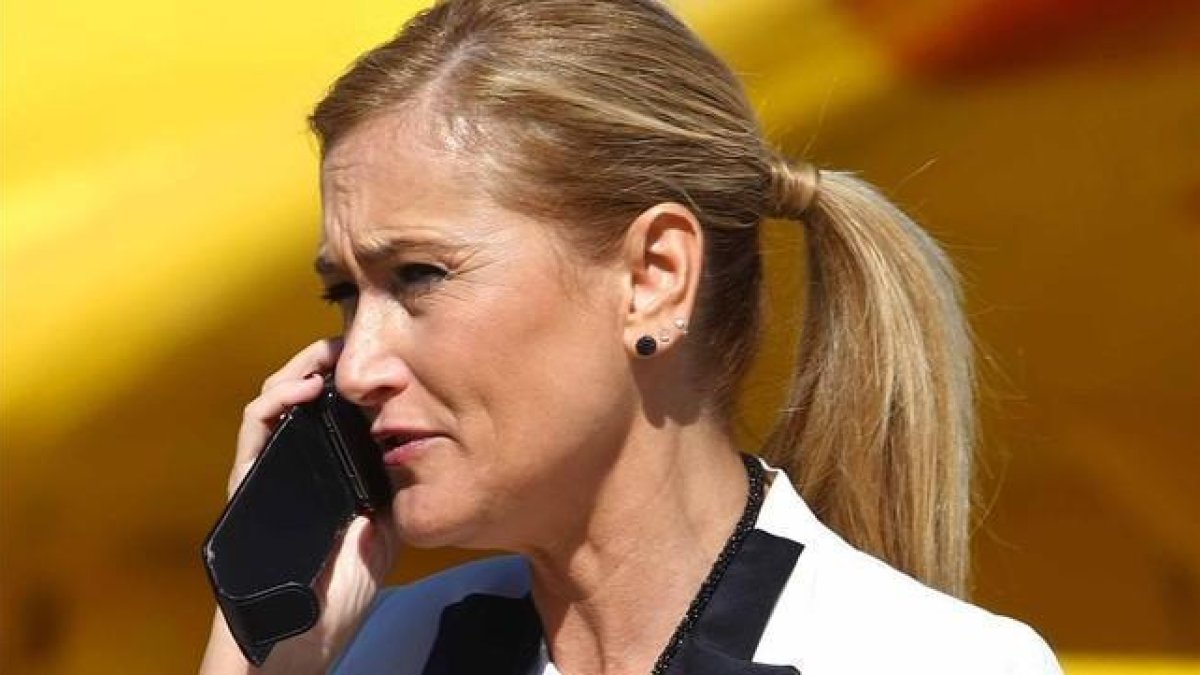 Cristina Cifuentes, presidenta de la Comunidad de Madrid.-AGUSTÍN CATALÁN