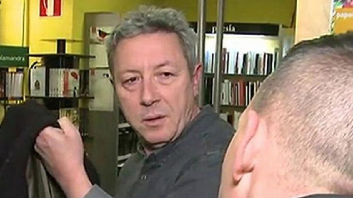 -PERIODICO (YOTELE)