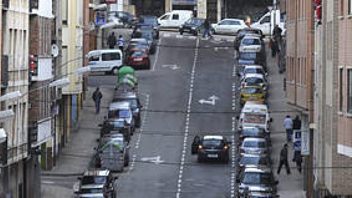 Calle Rota de Calatañazor, uno de los epicentros del ocio nocturno de la capital. HDS
