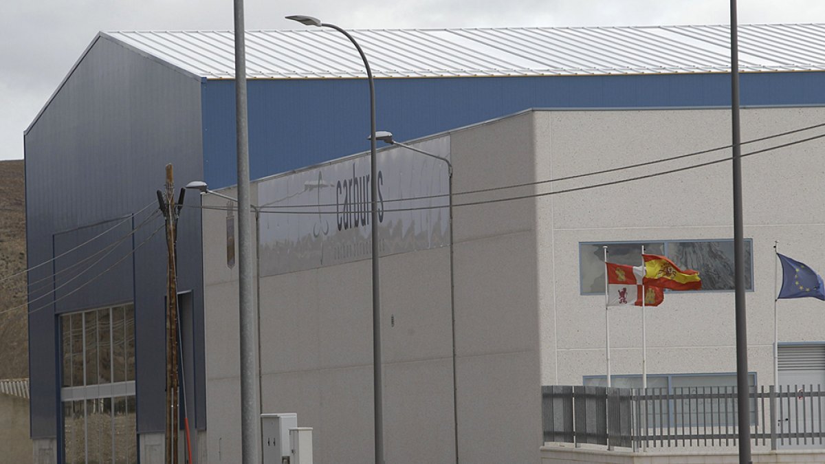 Nave de Airtificial en El Burgo.- LAT