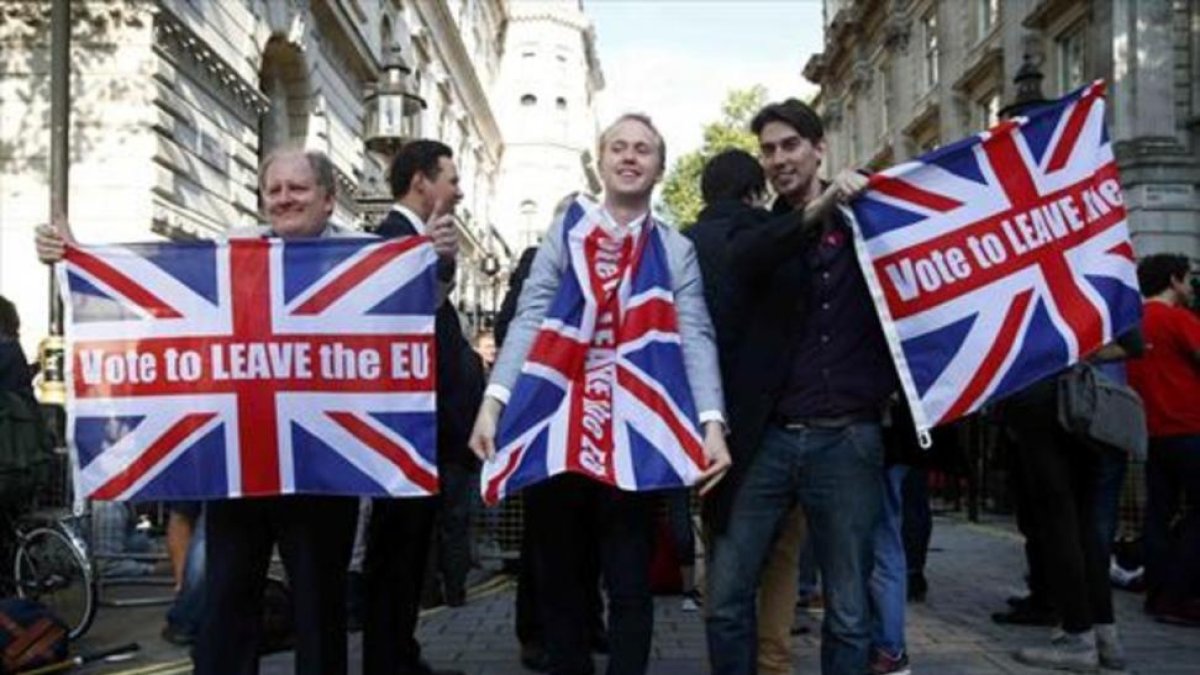 Partidarios del 'brexit', en Londres, el pasado 24 de junio.-REUTERS