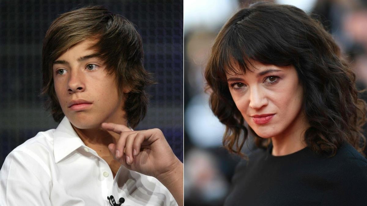 Jimmy Bennett y Asia Argento. /-FREDERICK M BROWN
