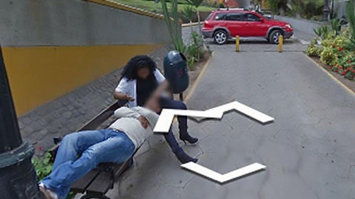 Mujer siendo infiel-GOOGLE MAPS
