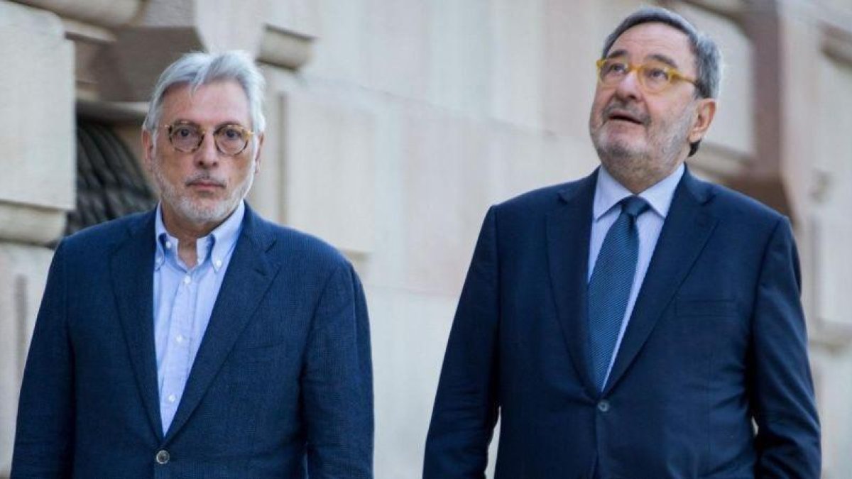 Narcis Serra, entrando en la Audiencia de Barcelona.-EFE / ENRIC FONTCUBERTA