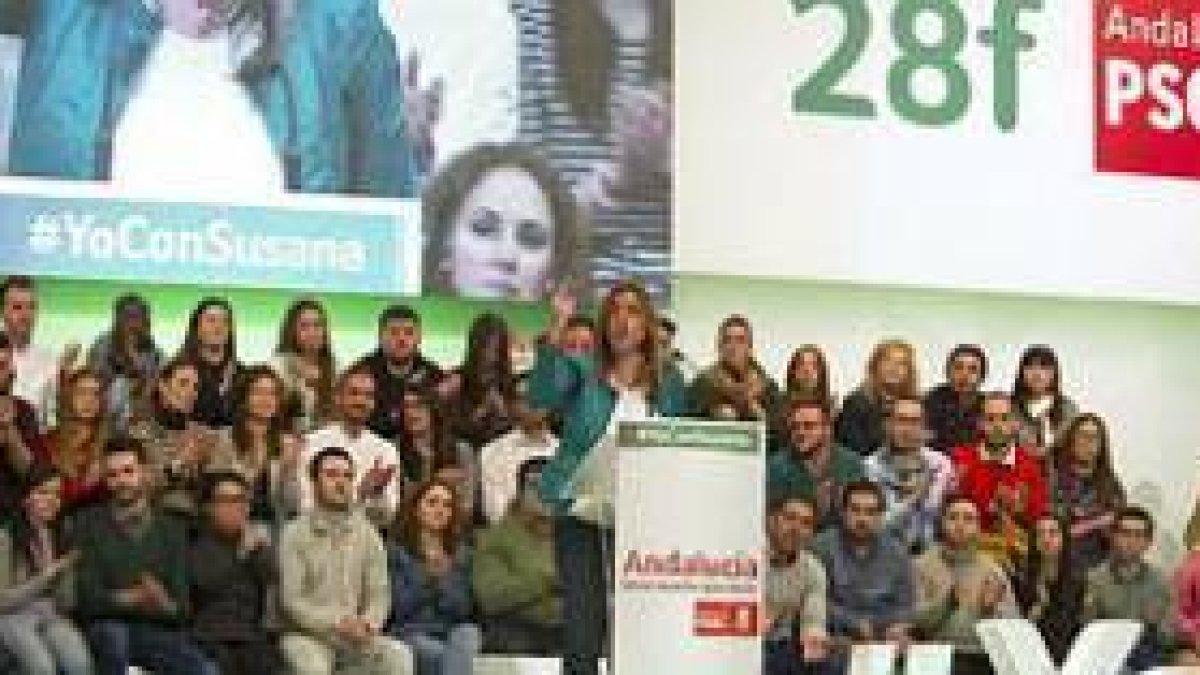Susana Díaz, en el Palacio de Congresos de Granada, con motivo del 28-F, este sábado.-Foto: MIGUEL ÁNGEL MOLINA / EFE