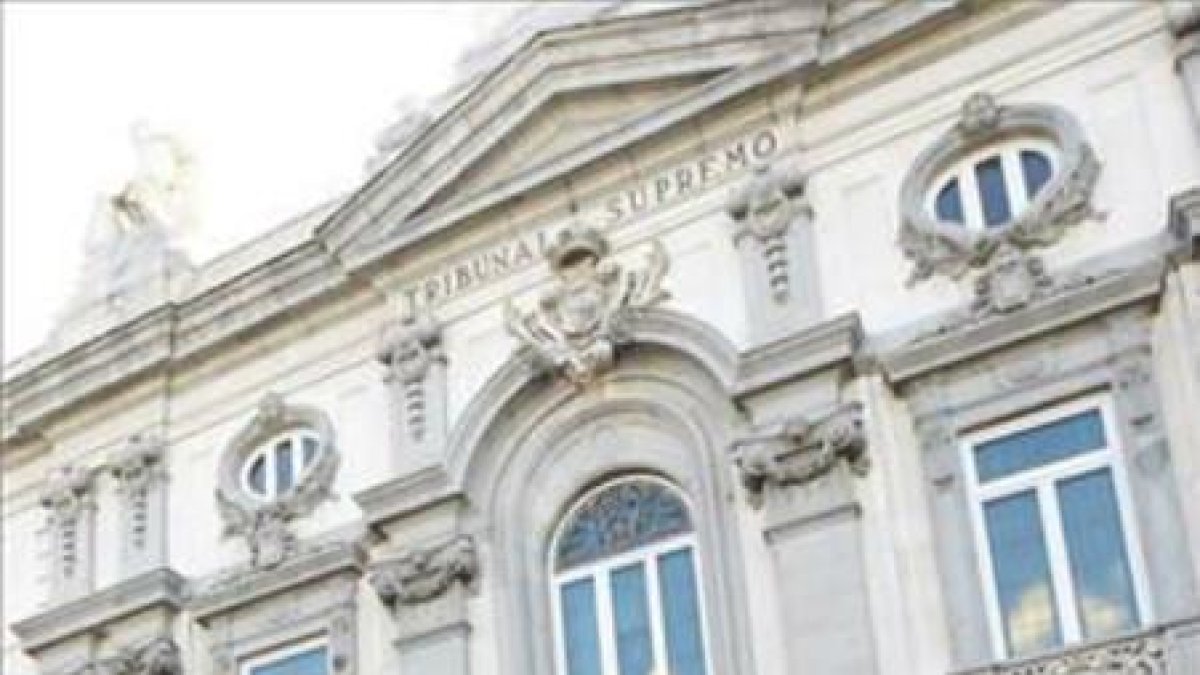 Fachada del Tribunal Supremo, en Madrid.-