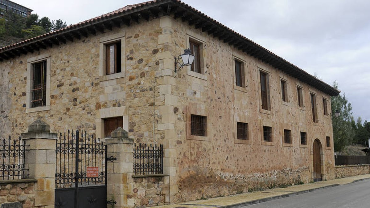 El edificio donde se ubicará el Centro Internacional de Derecho Ambiental. / Á.M.-
