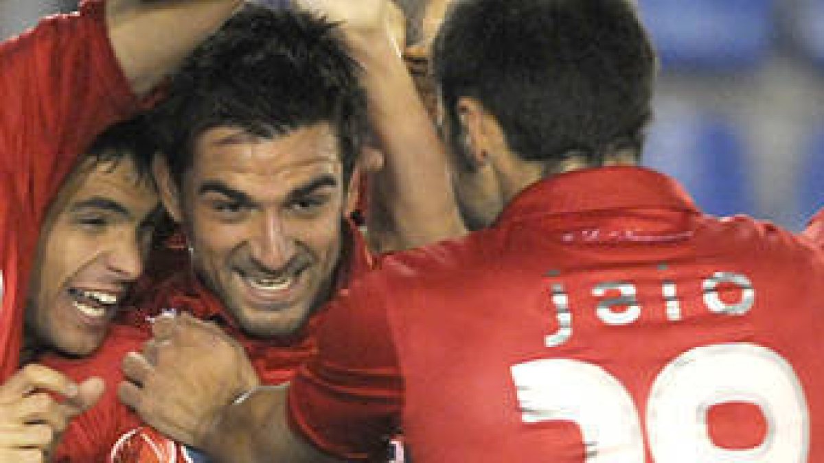 Natalio espera celebrar goles en Chapín. / V. Guisande-