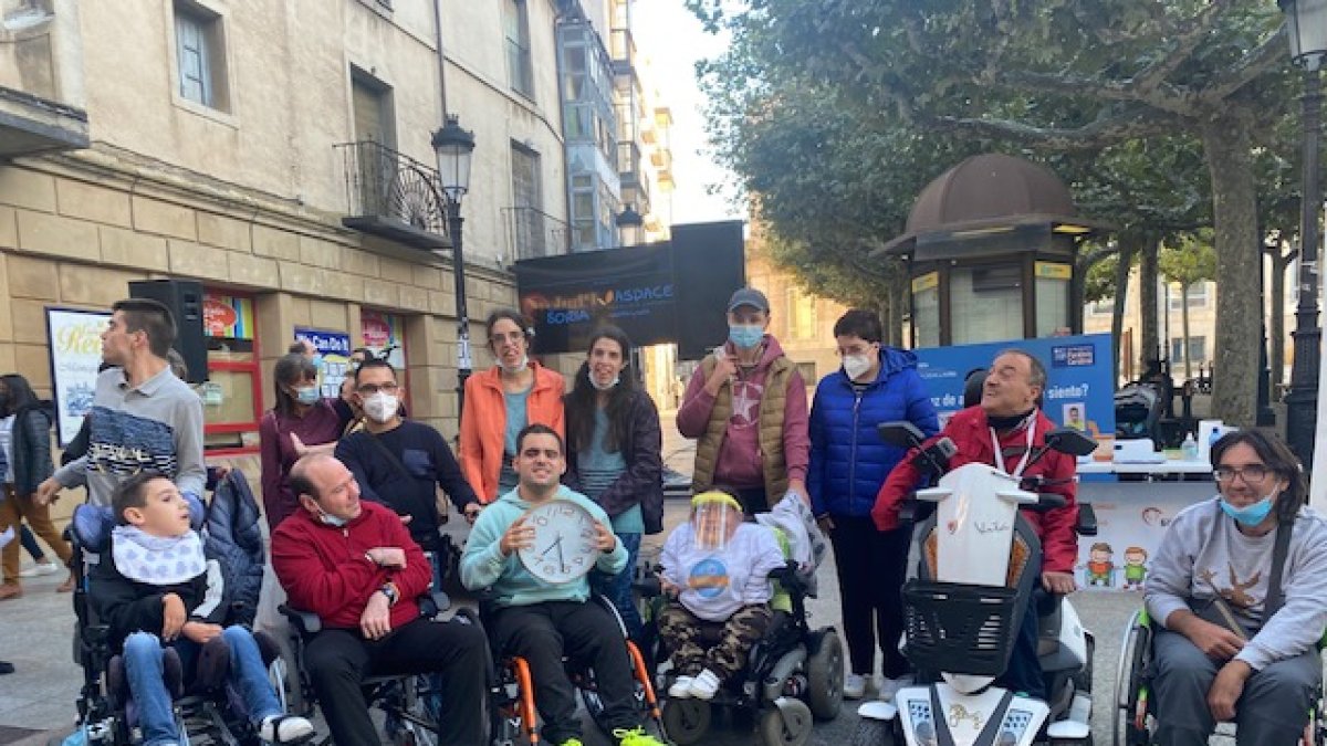 Participantes en la concentración de Aspace Soria. HDS
