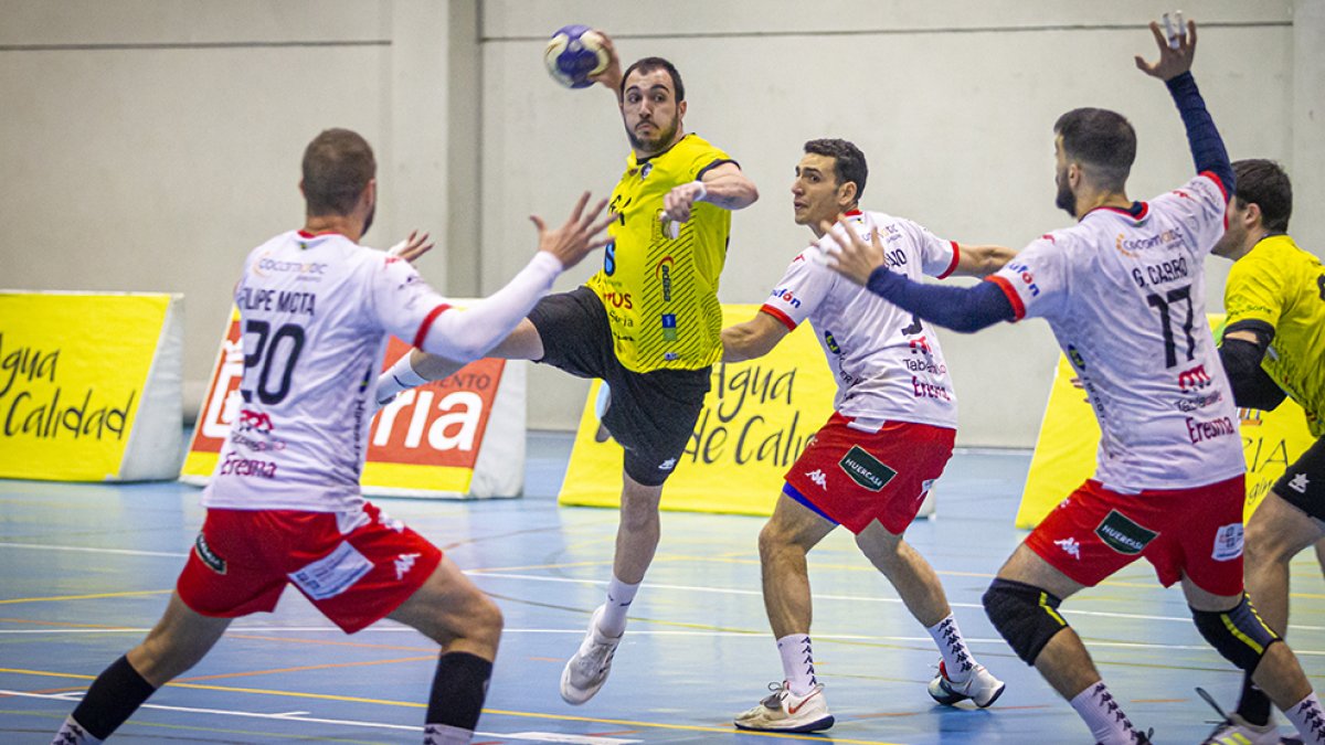 El Balonmano Soria en un partido de esta campaña - MARIO TEJEDOR