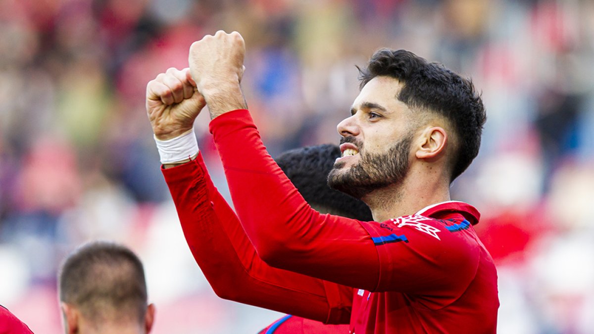 Fer Román celebra su tanto del domingo pasado frente a La Nucía. MARIO TEJEDOR