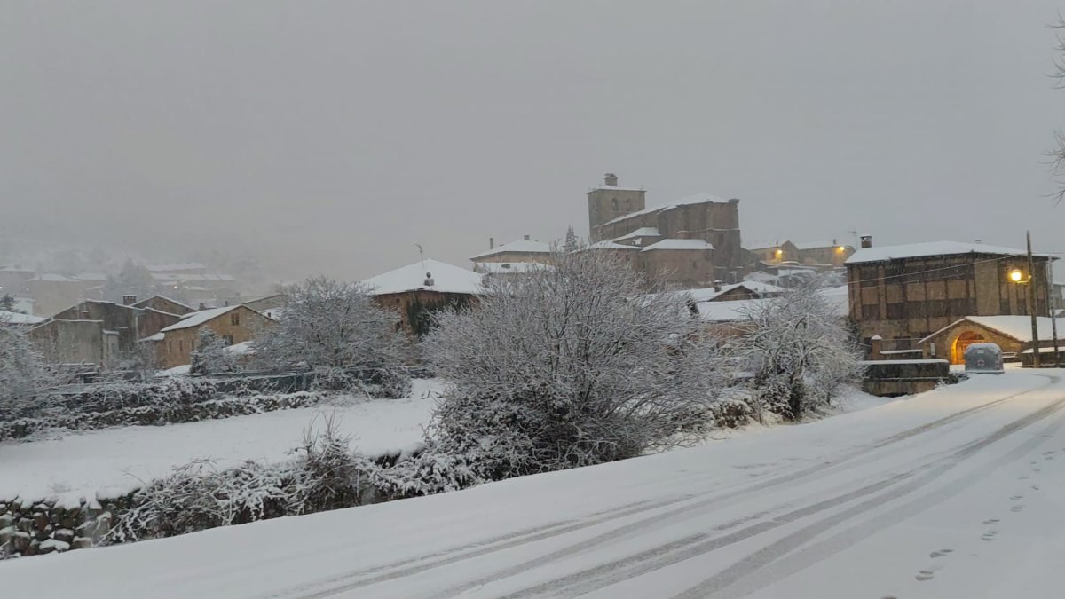 Carretera en Vinuesa.-HDS