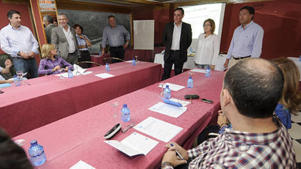 Curso de Gestión de Entidades Locales, celebrado ayer en el hotel Leonor. / U. S.-