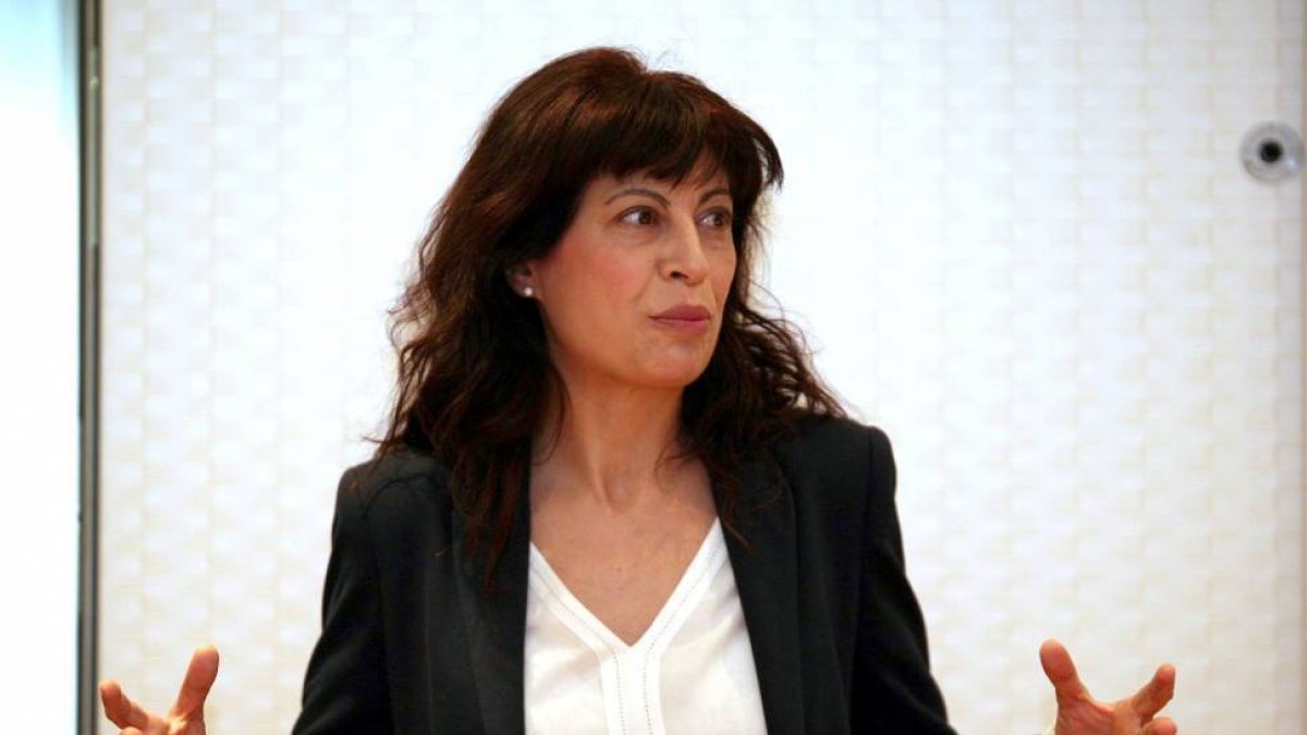 La portavoz del Grupo Socialista en las Cortes, Ana Redondo-Ical
