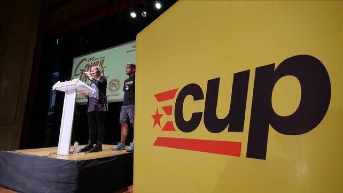 Imagen de la sede electoral de la CUP en los comicios del 27-S.-RICARD FADRIQUE