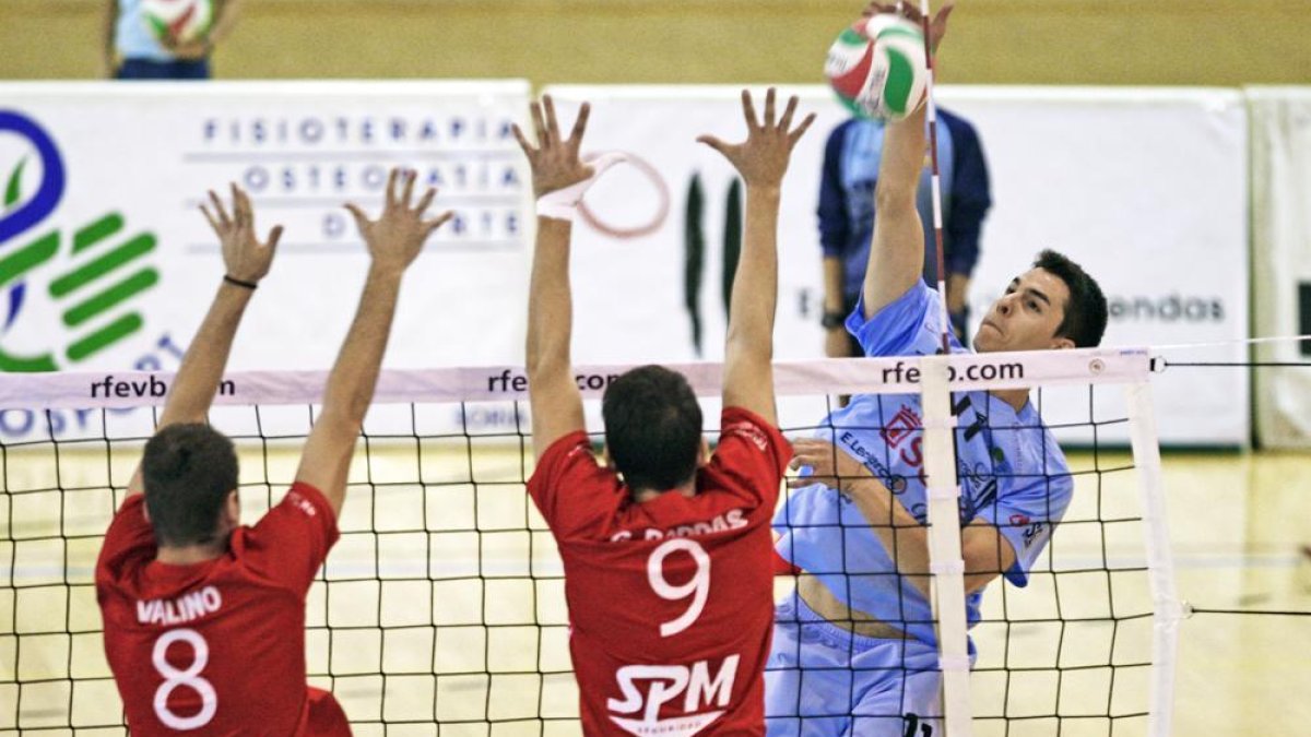 Vinuesa cierra su etapa en el Río Duero tras dos temporadas.-Mario Tejedor