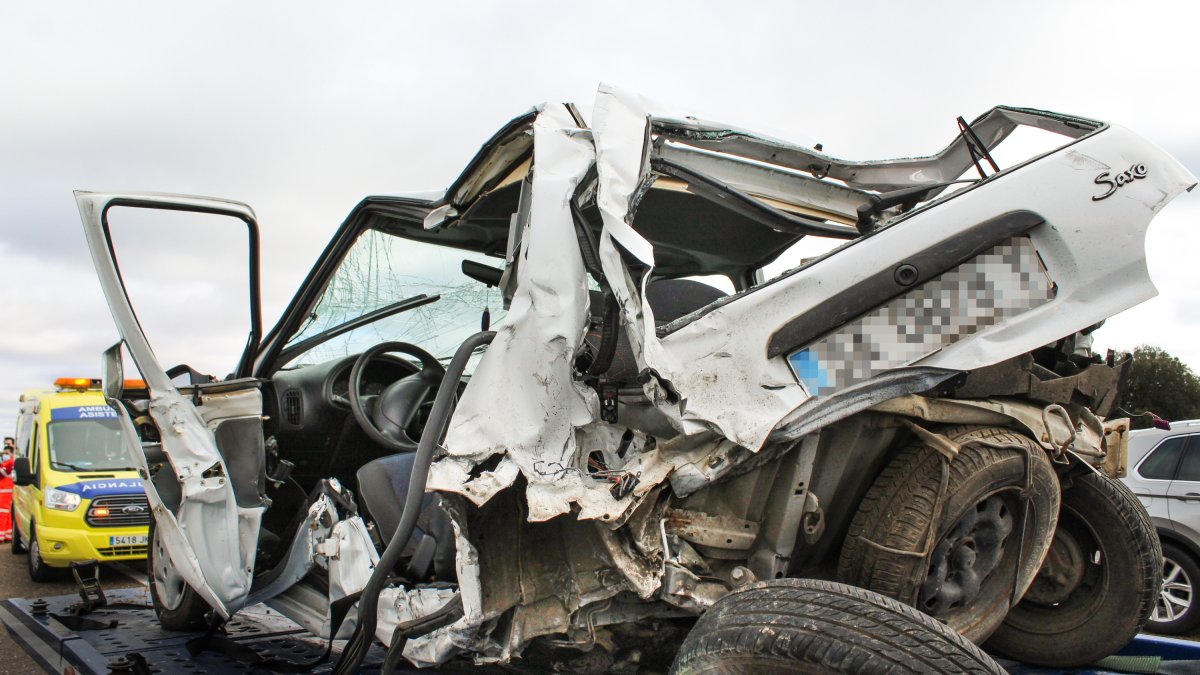Accidente en Salamanca que se cobró dos víctimas.-ICAL