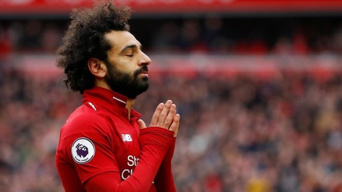Salah festeja su gol al Chelsea, el 2-0 del Liverpool.-REUTERS / PHIL NOBLE