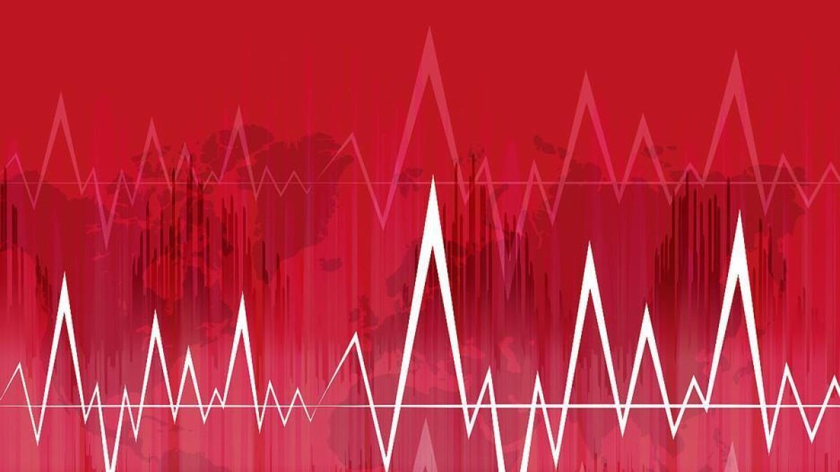 El Servicio de Alertas por Tsunami del Pacífico indicó que en base a todos los datos disponibles las olas peligrosas son posibles en las costas dentro de un radio de 1000 kilómetros al epicentro.-LUIS NEYRA